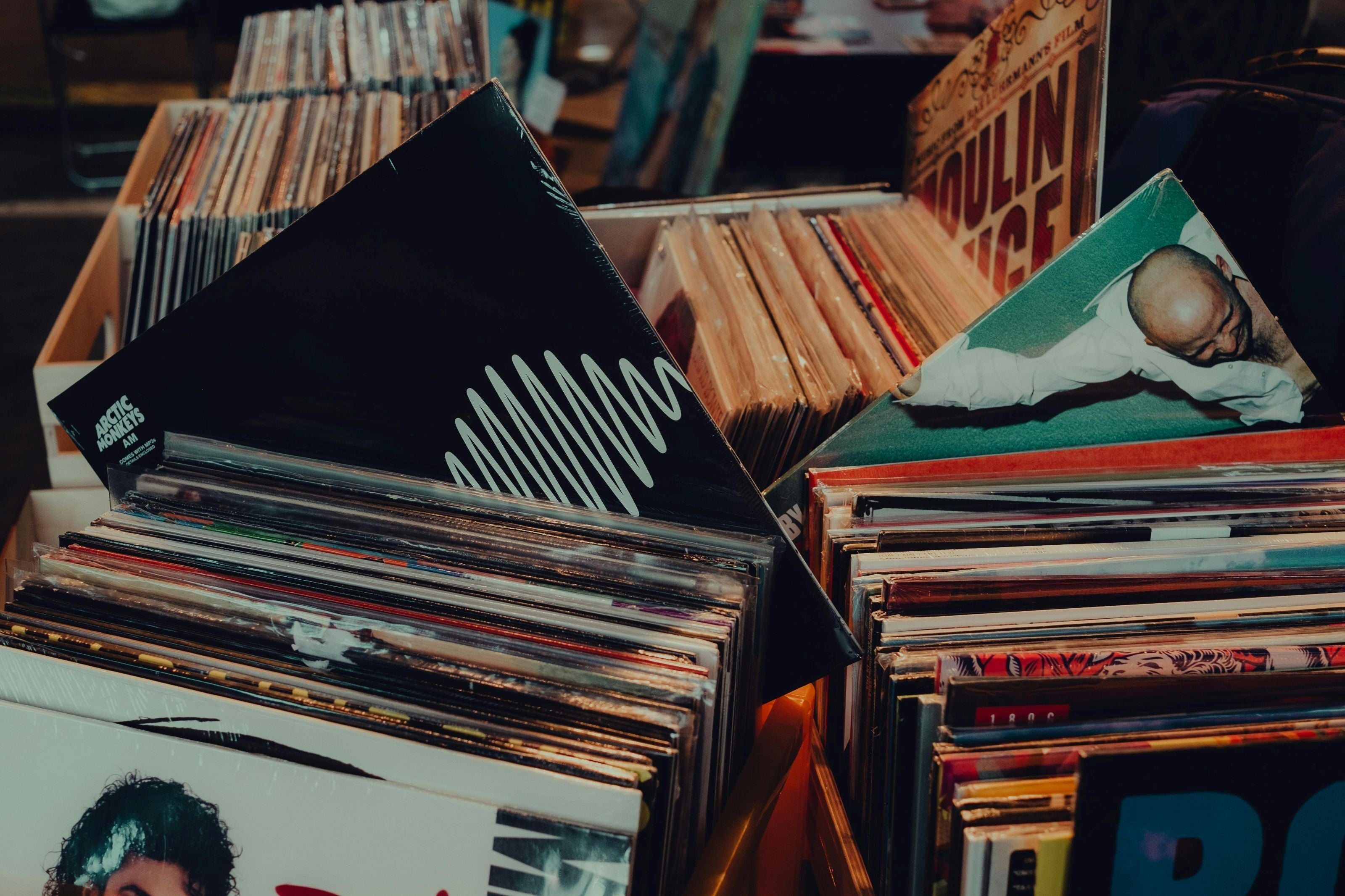 How to Choose the Right Custom Vinyl Record