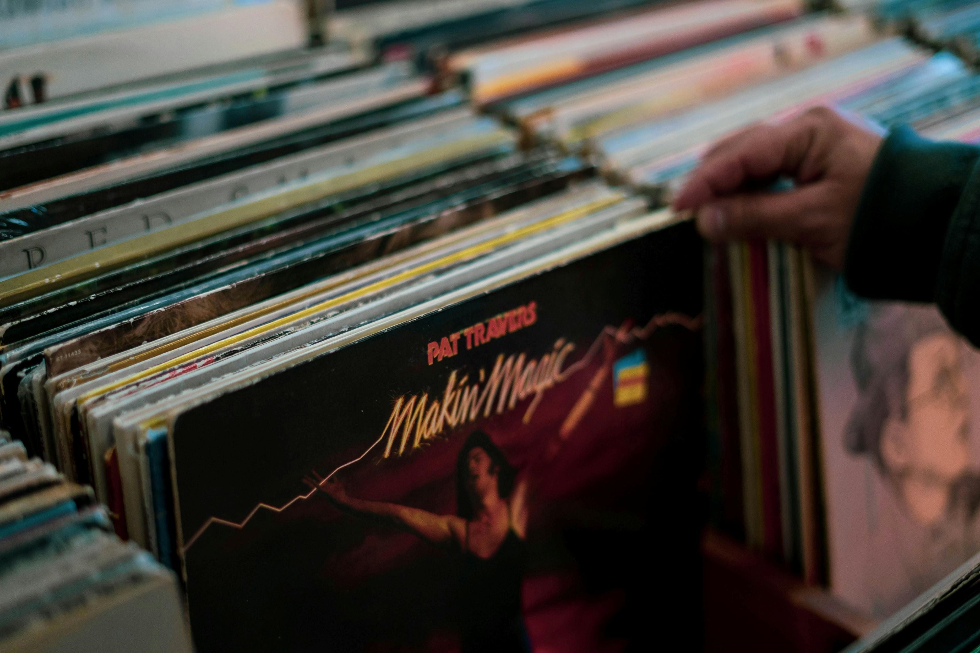 Custom Vinyl Records With Photos: Turning Memories Into Vinyl