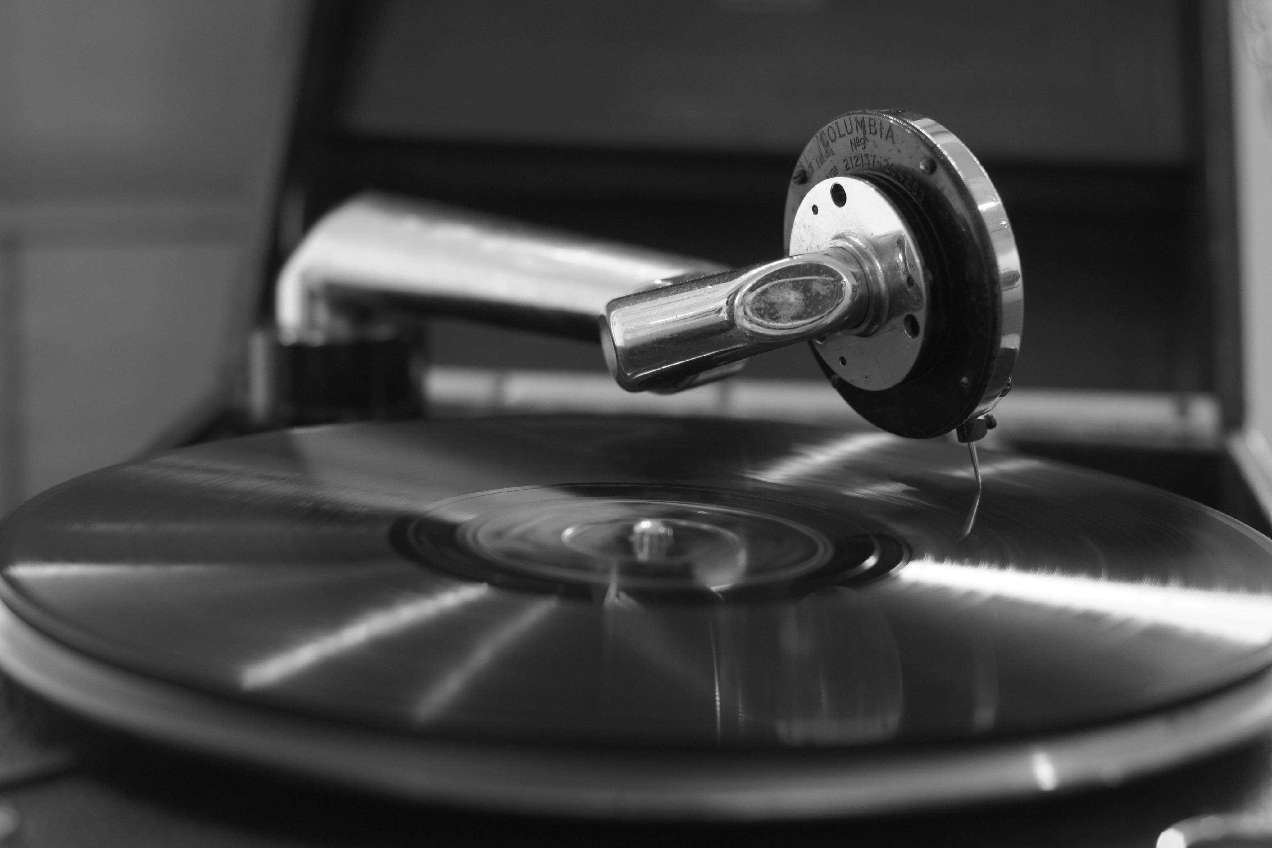 How to Turn Your Wedding Playlist Into a Vinyl Record